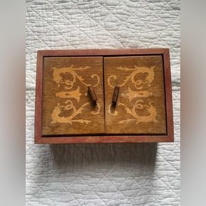 Vintage wooden jewelry box